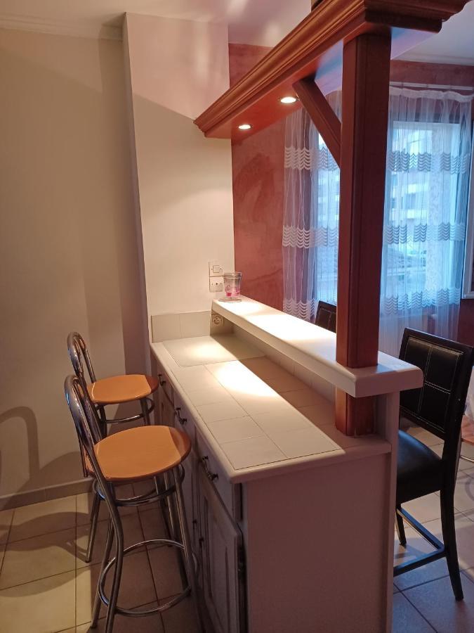Appartement Dynamique Et Splendide à Bourgoin-Jallieu Extérieur photo