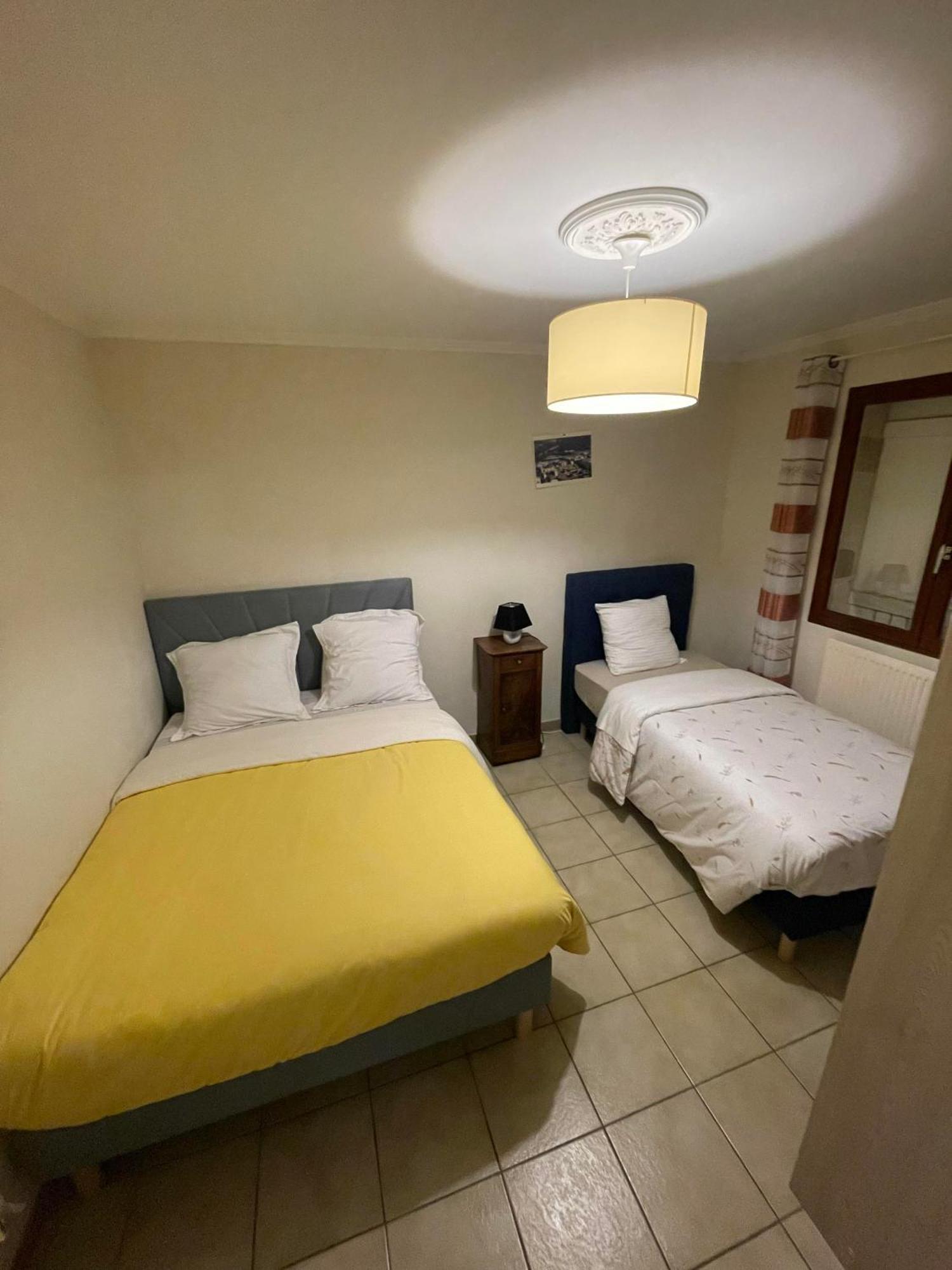 Appartement Dynamique Et Splendide à Bourgoin-Jallieu Extérieur photo